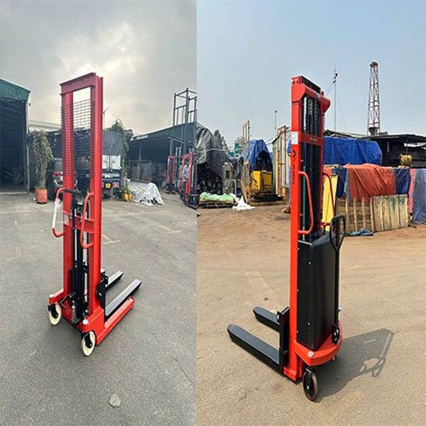 So sánh Xe Nâng Bán Tự Động và Xe Nâng Tay: Lựa chọn nào phù hợp? 6 Xe nâng bán tự động và xe nâng tay cao : Lựa chọn nào phù hợp?