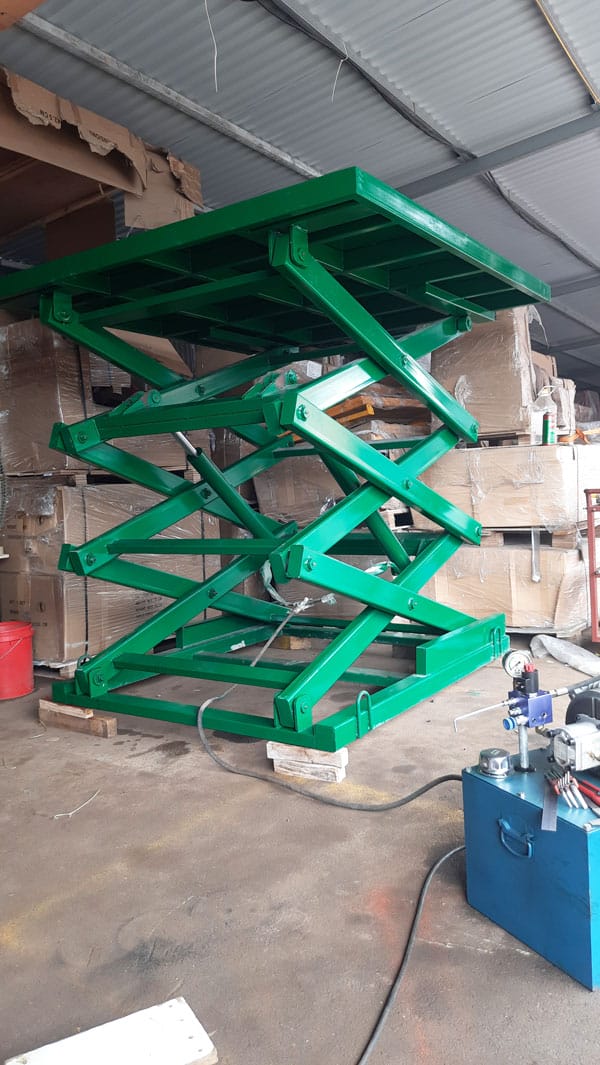 Giá bàn nâng điện hiện nay là bao nhiêu và phụ thuộc vào những yếu tố nào? 14 Giá bàn nâng điện 1 tấn nâng cao 3m SJG1.3