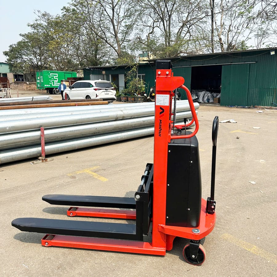 Xe nâng bán tự động 2 tấn nâng cao 2m CTD20/20 hãng Maihui 8 Xe nâng bán tự động 2 tấn nâng cao 2m CTD20/20 hãng Maihui
